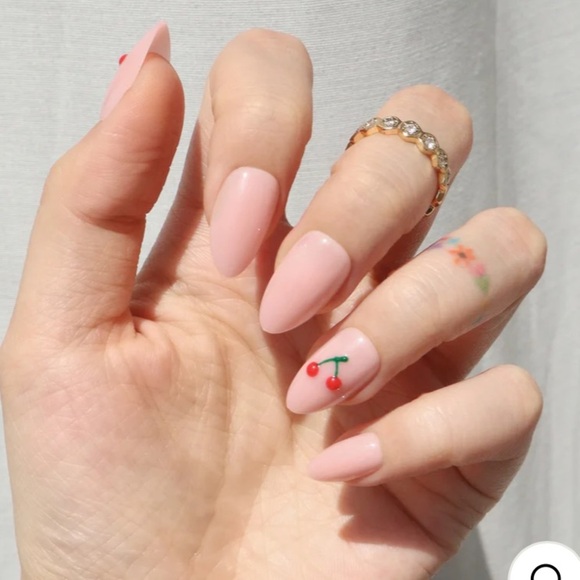 4 x Nail Reformation Press-On Nail Set brand new - Picture 3 of 10